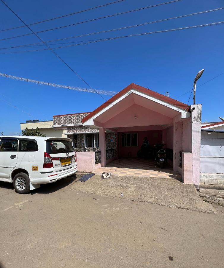 Down House 19 Ooty - Teyt Holidays Экстерьер фото